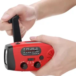 Soundlogic Noodradio Op Zonne-energie Met Powerbank 2000 Mah En Led-zaklamp - Rood