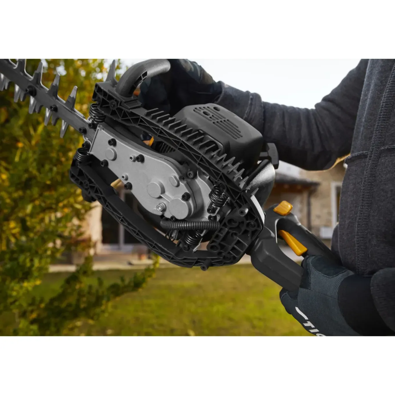 Stiga Benzine Heggenschaar HT 525 - 22,5cc - 46cm
