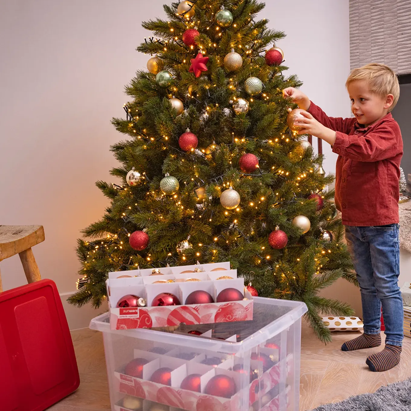 Sunware Nesta Kerst Opbergbox 45l Met Trays Voor 64 Ballen Transparant Rood