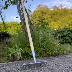 Synx Tools Tuinhark 8 Tanden + Straatbezem 40 Cm Met Steel 150 Cm – Duurzaam Tuingereedschap