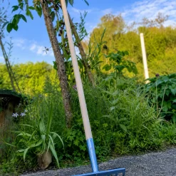 Synx Tools Tuinhark 8 Tanden Verzinkt + Nylon Prof Gemeente Bezem 45 Cm –hark Met Steel 150 Cm