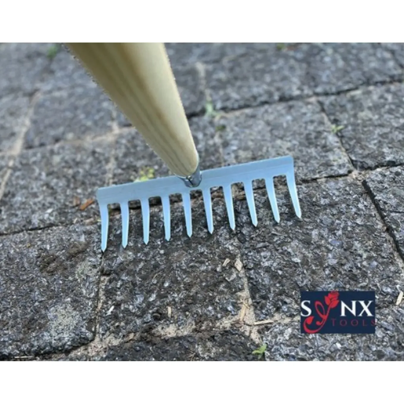 Synx Tools Tuinhark 8 Tanden Verzinkt + Nylon Bezem 45 Cm – Hark Steel150 Cm – Buitenbezem 150 Cm