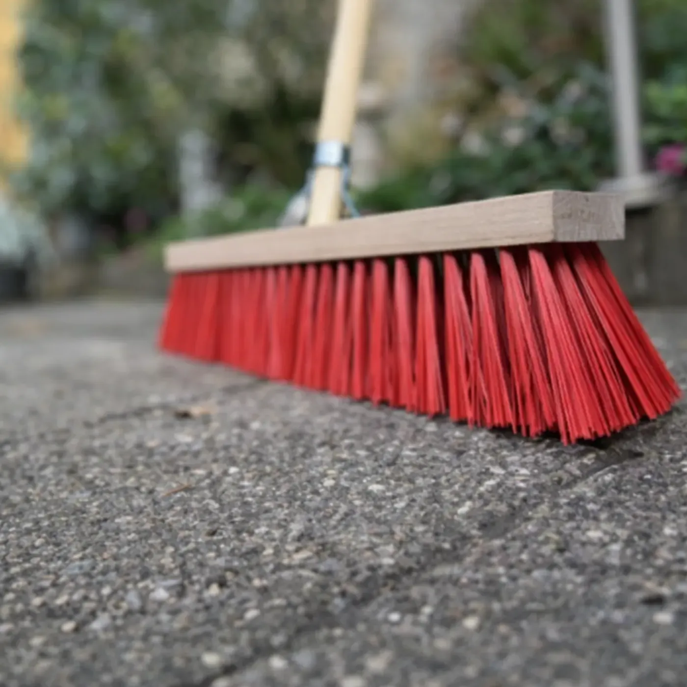 Synx Tools Tuinhark 8 Tanden Verzinkt + Nylon Straatbezem 50 Cm – – Hark Met Steel 150 Cm