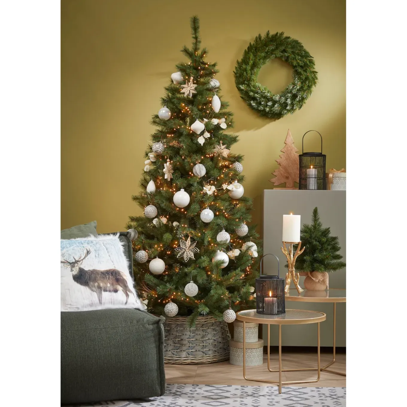 Triumph Tree Forest Frosted Kerstkrans - Diam.60 Cm - Groen