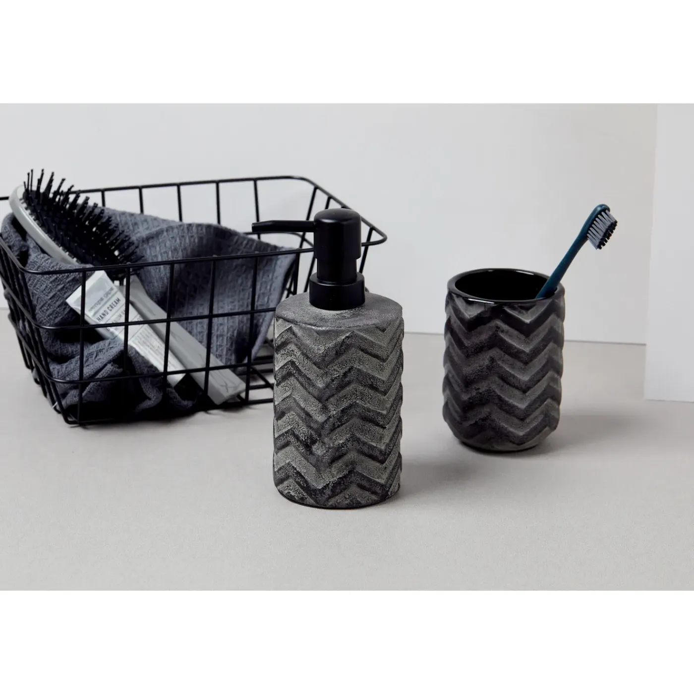 Wenko draadmand Viana 18x25x12cm zwart mat