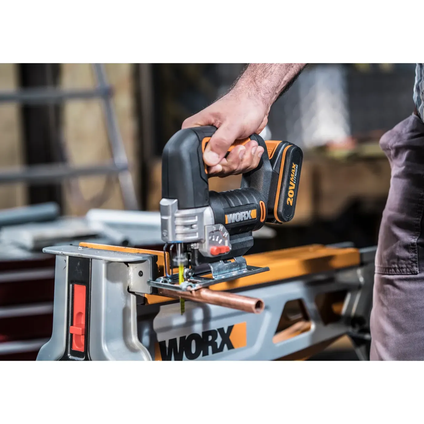 Worx Decoupeerzaag WX543 - 20V Accu (zonder accu) - Pendelfunctie - Variabele snelheid