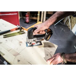 Worx Decoupeerzaag WX543 - 20V Accu (zonder accu) - Pendelfunctie - Variabele snelheid