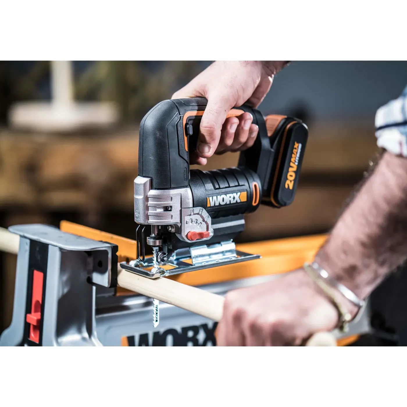 Worx Decoupeerzaag WX543 - 20V Accu (zonder accu) - Pendelfunctie - Variabele snelheid