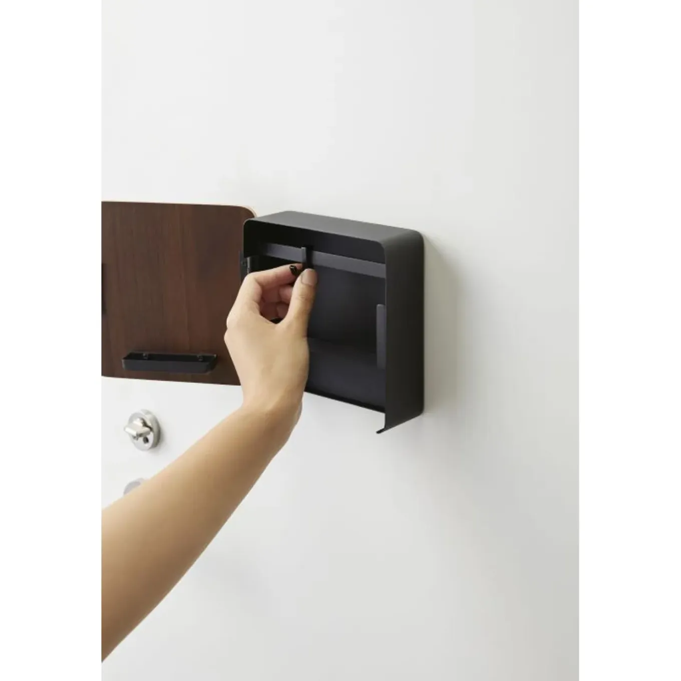 Yamazaki Rin Sleutelkastje Magnetisch - Zwart