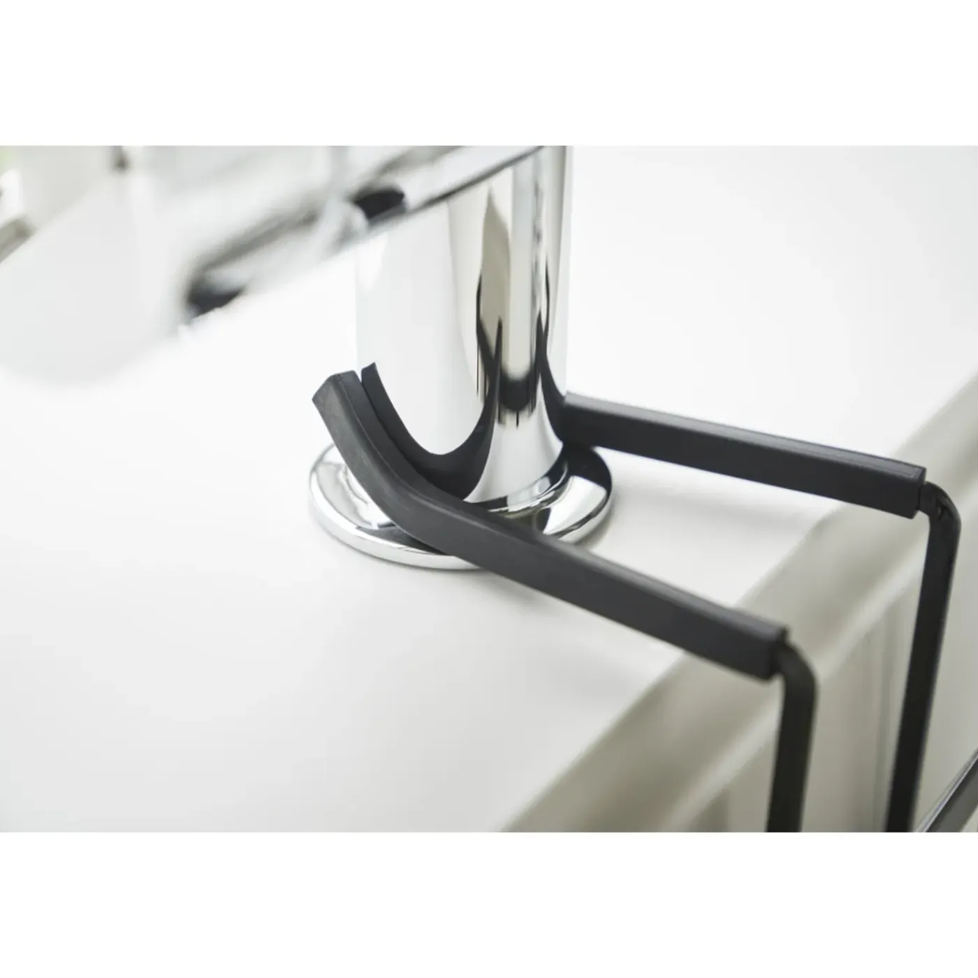 Yamazaki Tower Gootsteenorganizer Hangend - Zwart